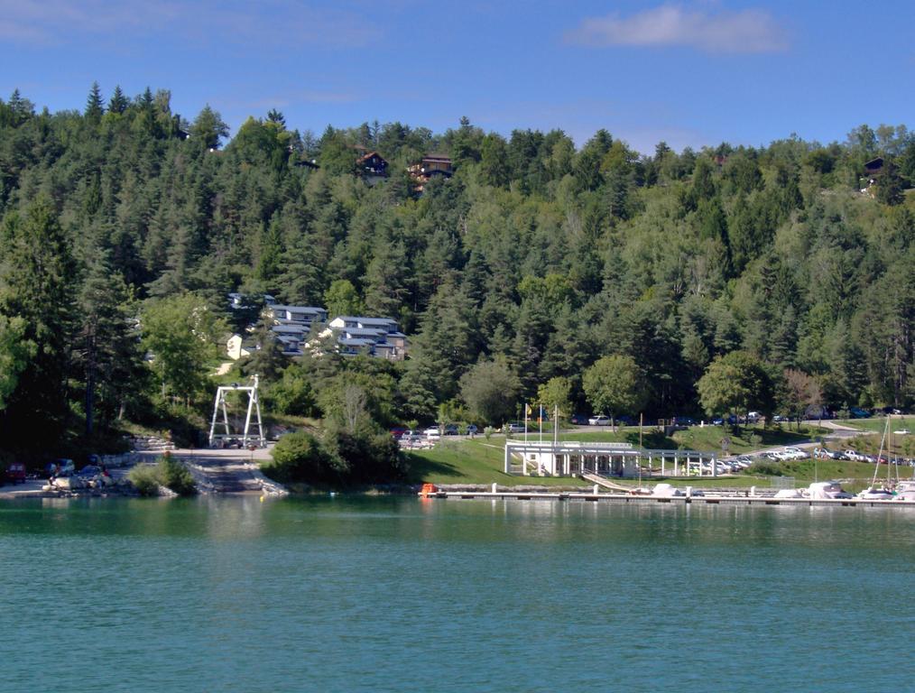 Vvf Jura Lac De Vouglans Maisod Eksteriør billede